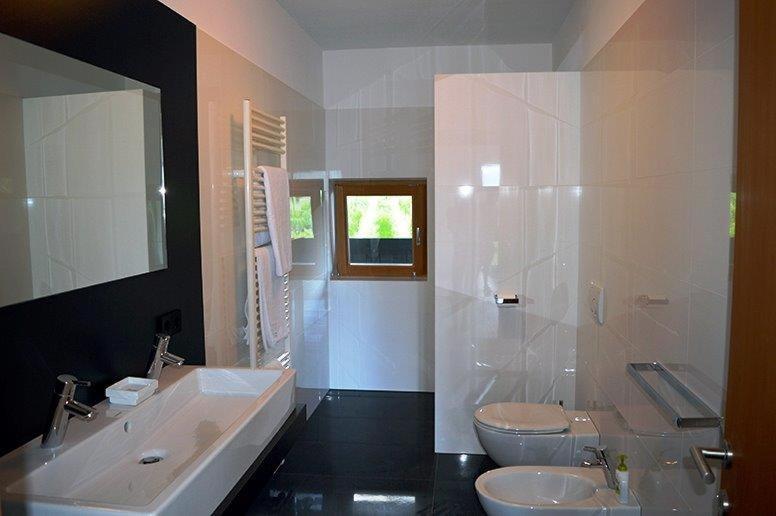 Appartement Weingut Bachguetl à Cermes Extérieur photo